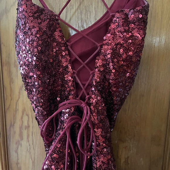 Red Sequined Prom/Homecoming Dress - Picture 6 of 7